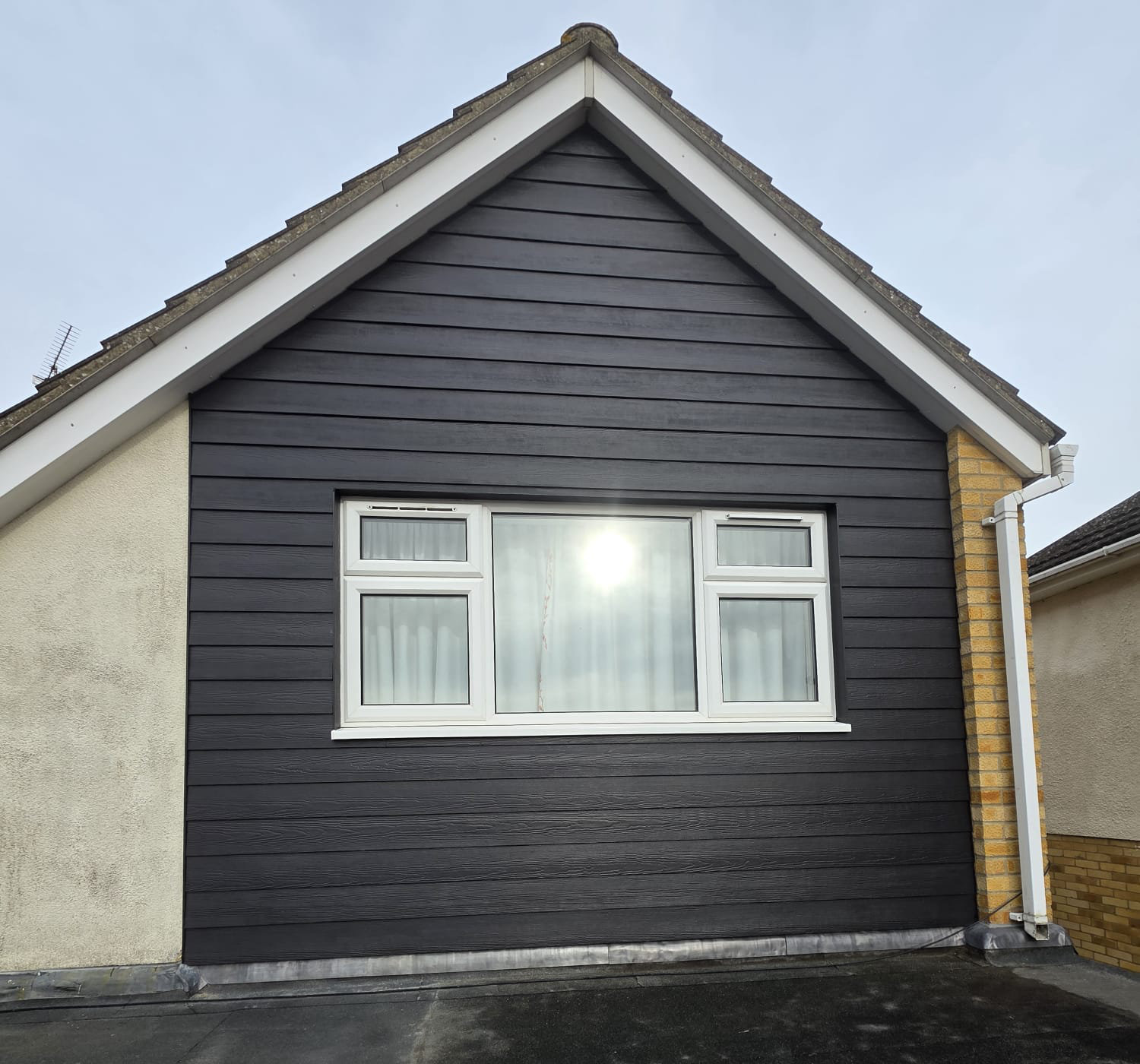 ColorPlus cladding finish and durable exterior protection.